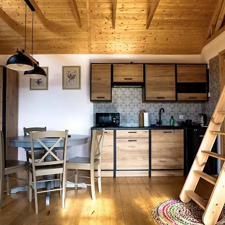 Lodge Na Krzywej Lace *